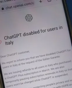 Debate over AI Chatbots and ChatGPT ban in Italy