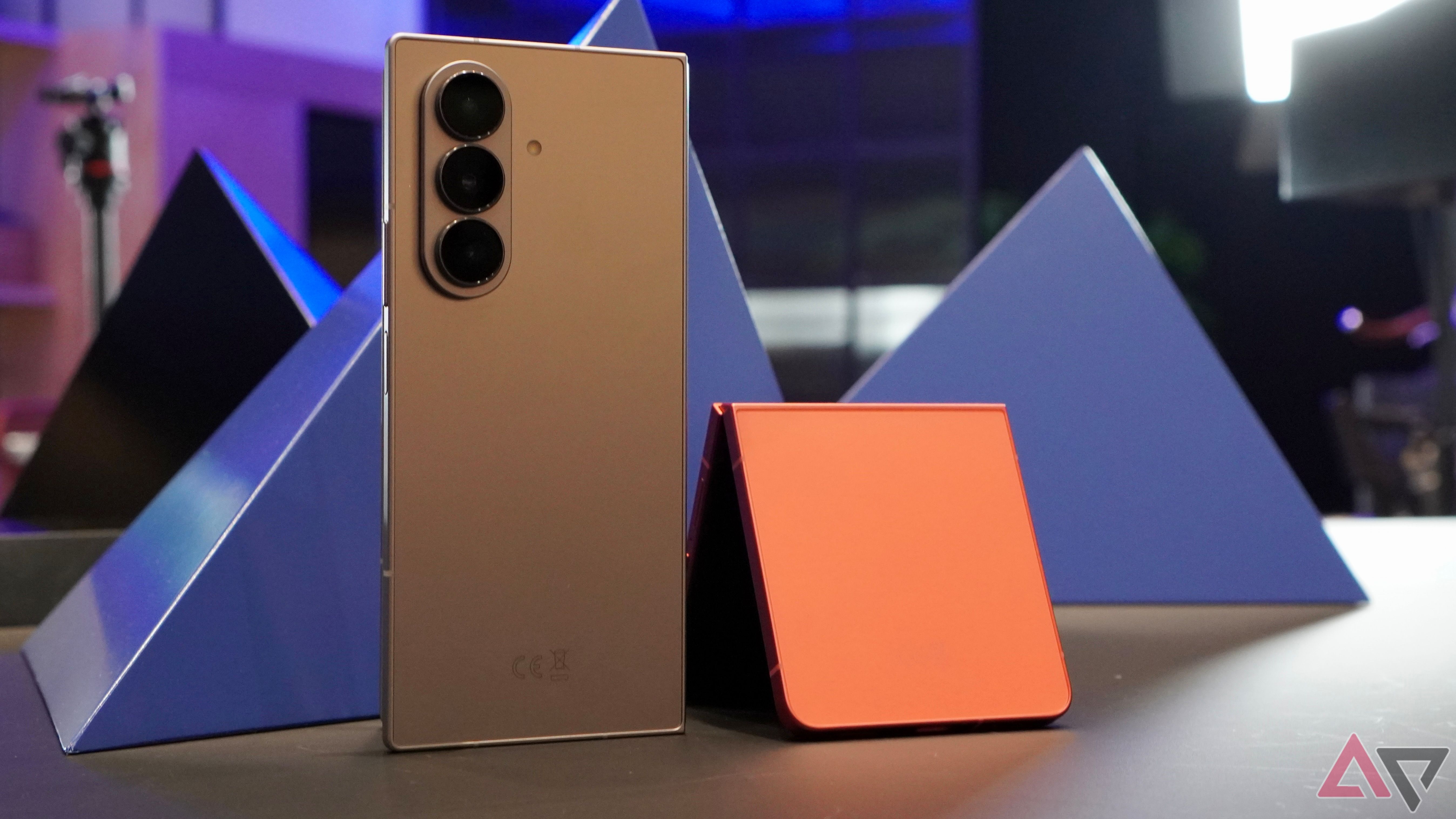 The Samsung Galaxy Z Fold 7 (left) and Samsung Galaxy Z Flip 7