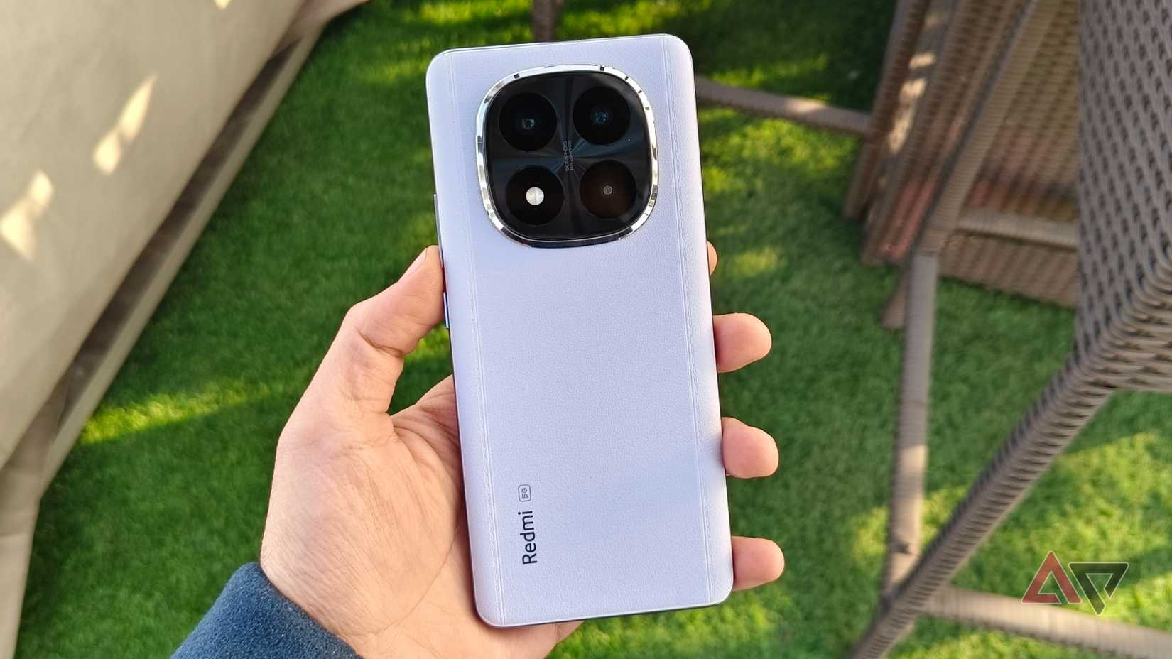Samsung Galaxy S25 lineup showcasing all the colors