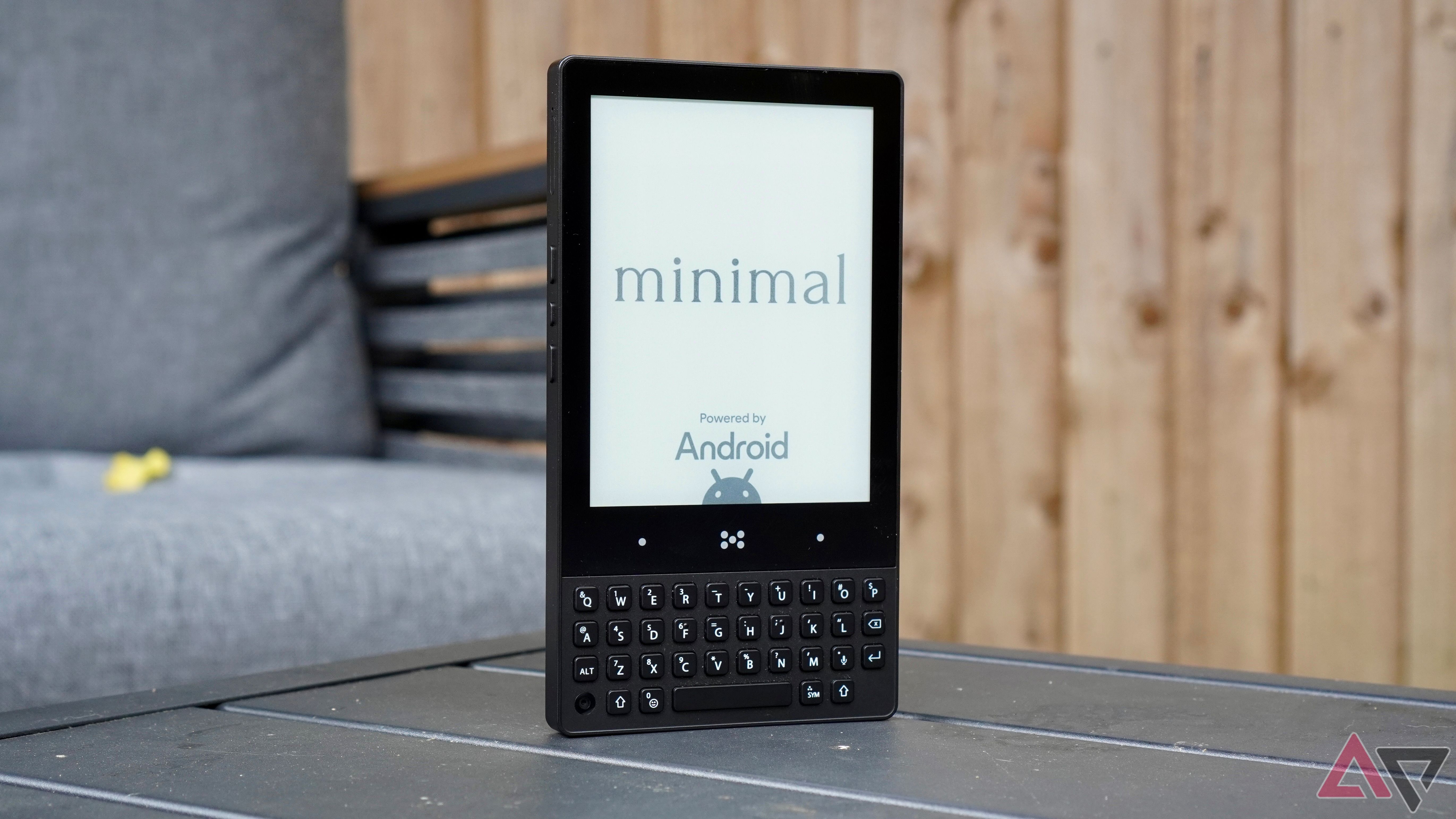 minimal-phone-front