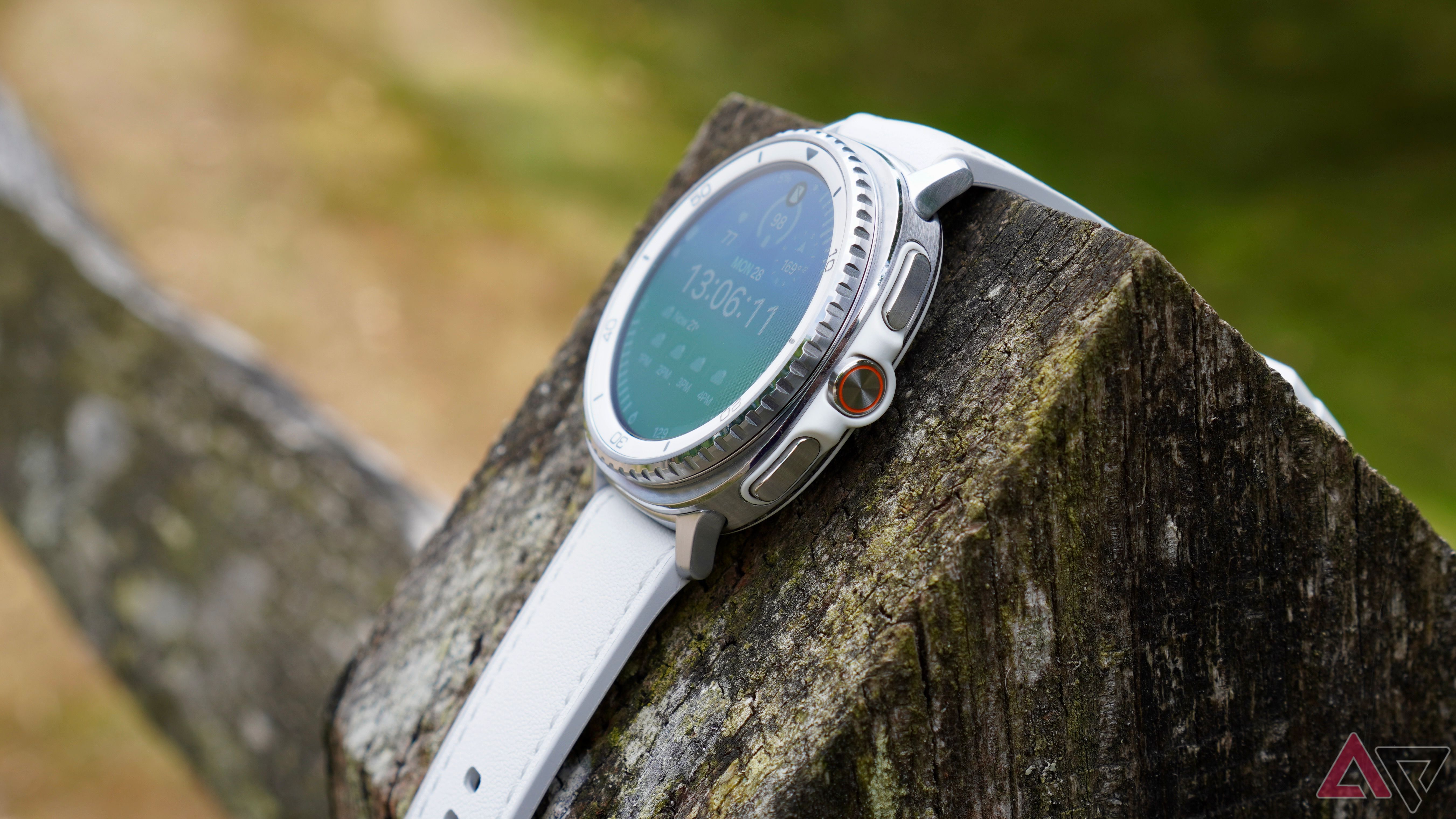 The side of the Samsung Galaxy Watch 8 Classic