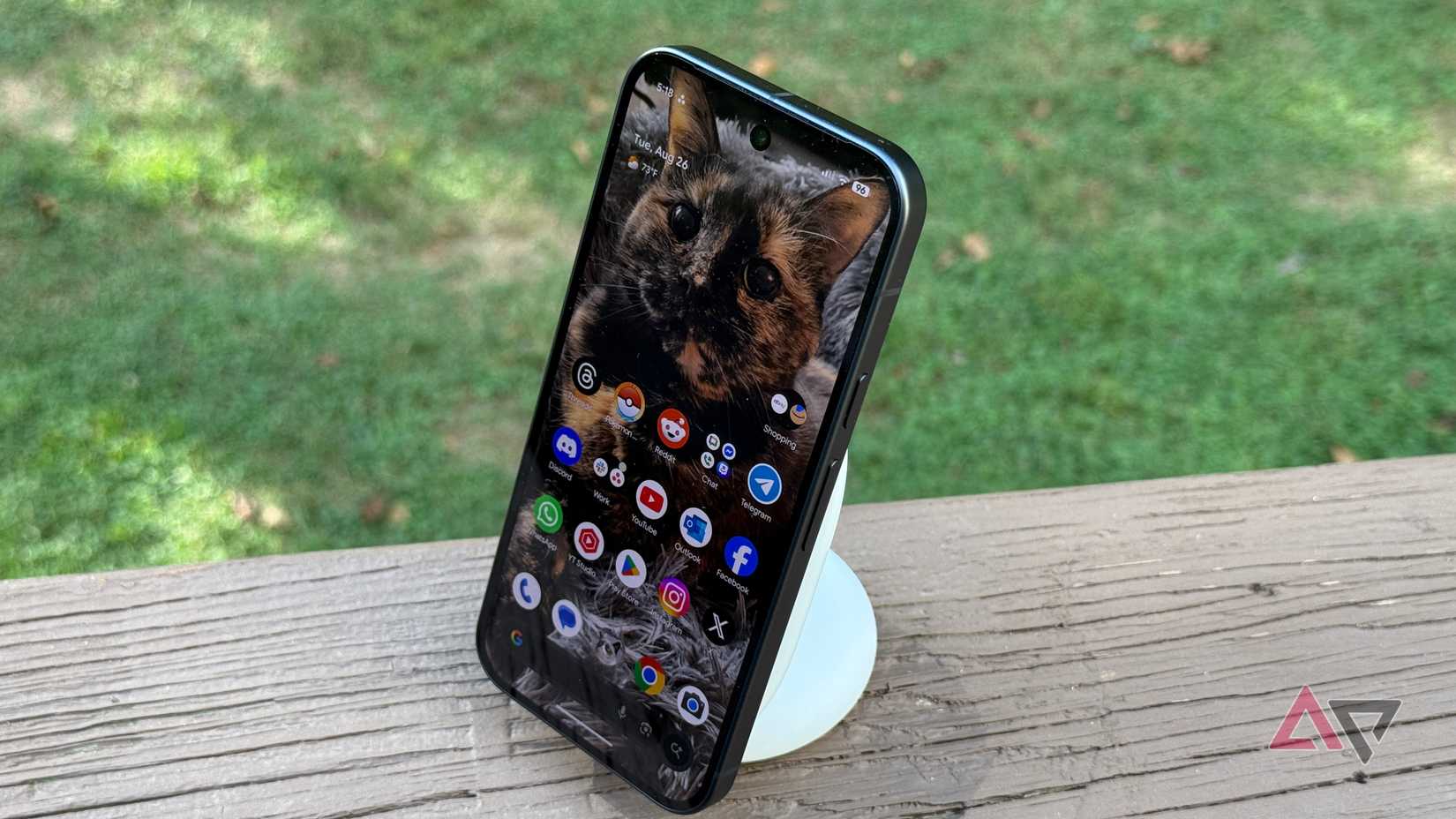 App pair setup on the Google Pixel Fold