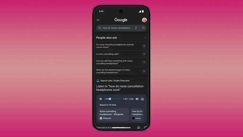 The Moto Razr Ultra's AI menu after holding the AI key.