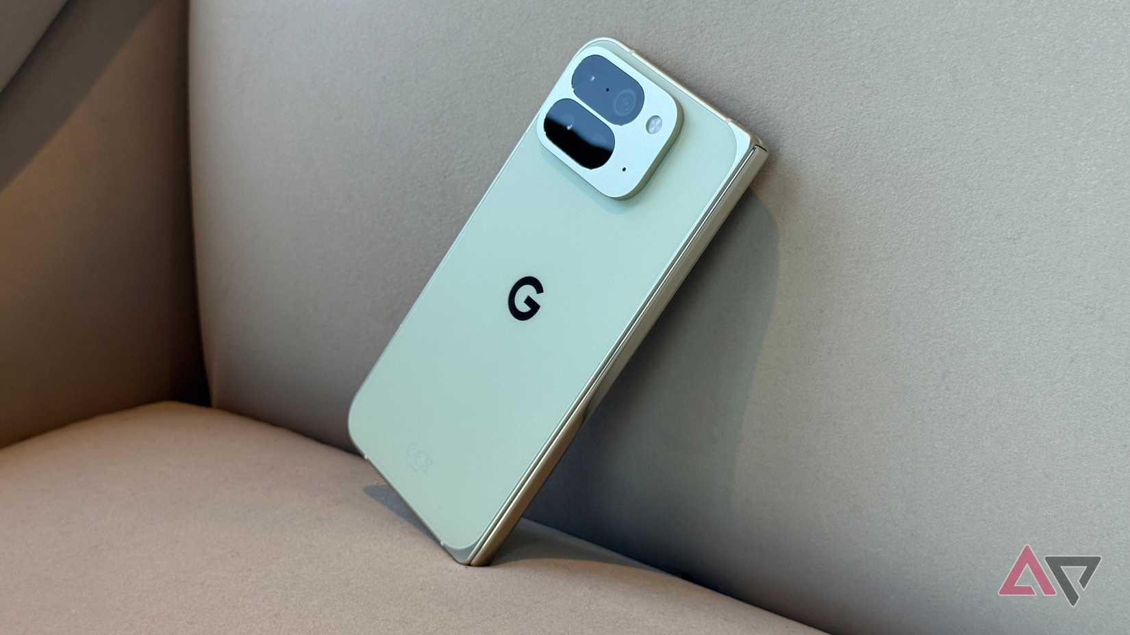 Some Samsung Galaxy devices side by side with the Galaxy AI logo in the center and a 'missing feature' alert.
