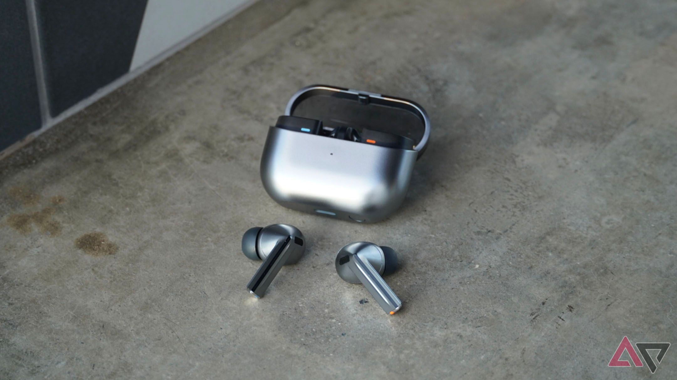 Samsung Galaxy Buds 3 Pro outside their case.