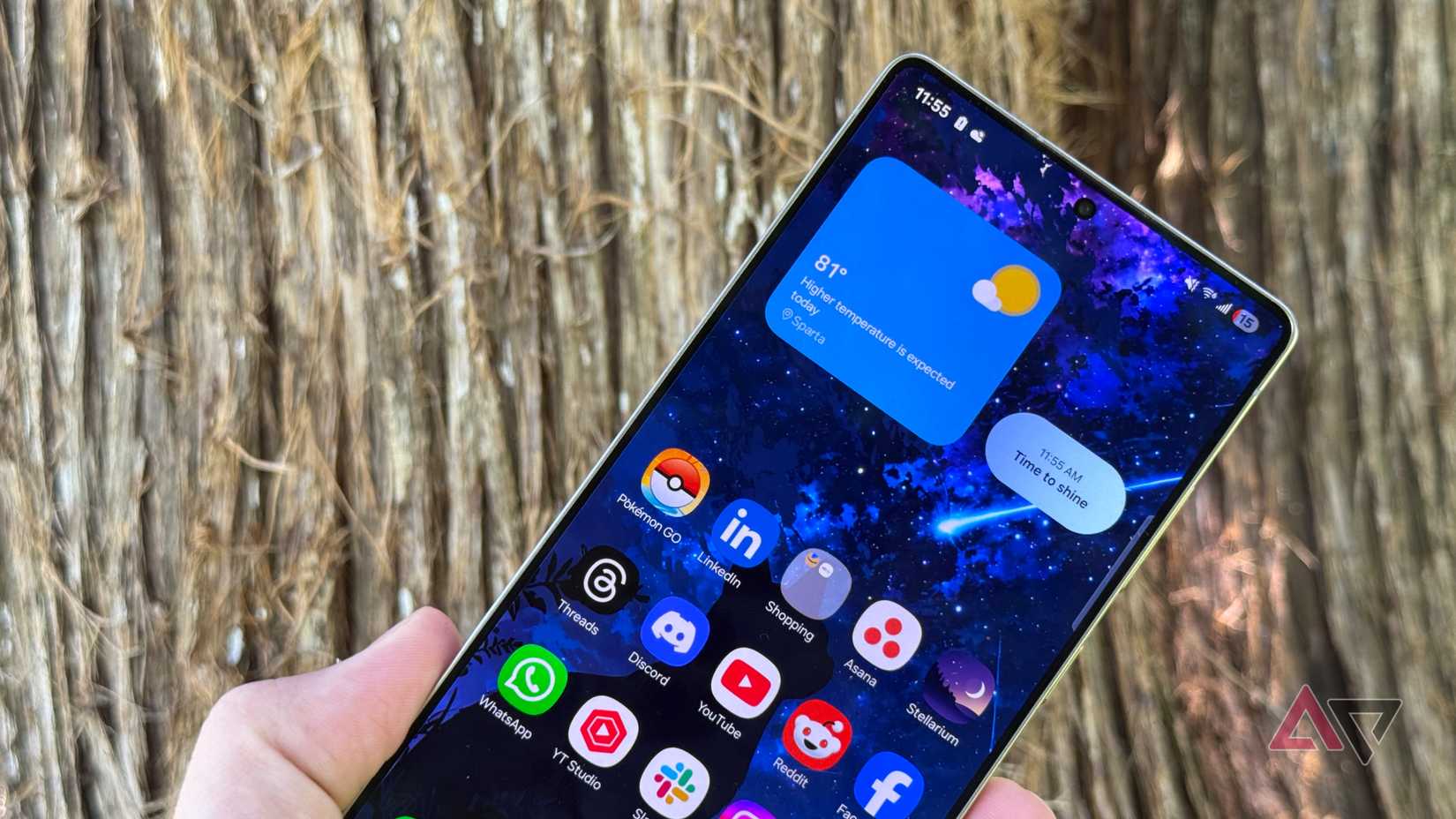 Red rectangle highlighting 'SMS' label in Gmail for stored Android text messages